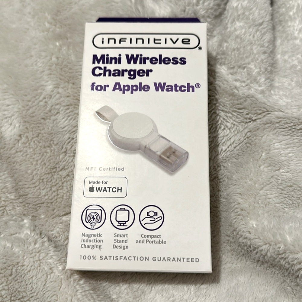 Mini wireless charger for the Apple Watch